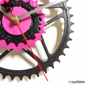 recyclock MES-057 - falióra újrahasznosított kerékpár alkatrészekből - méregzöld - otthon & életmód - dekoráció - fali és függő dekoráció - falióra & óra - Meska.hu