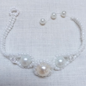 Gyöngy karkötő, Ékszer, Karkötő, Gyöngyös karkötő, Ékszerkészítés, Gyöngyfűzés, gyöngyhímzés, MESKA