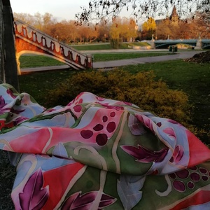 Kézi festésű valódi selyemsál -Őszi levelek - ruha & divat - sál, sapka, kendő - sál - Meska.hu