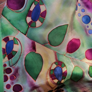 Kézi festésű valódi hernyóselyem sál-Kockás levelek - ruha & divat - sál, sapka, kendő - sál - Meska.hu