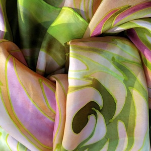 Kézi festésű valódi hernyóselyem kendő-Rózsa - ruha & divat - sál, sapka, kendő - kendő - Meska.hu