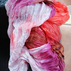 Gyűrt,batikolt valódi selyemsál -Narancs,bordó,barna - ruha & divat - sál, sapka, kendő - kendő - Meska.hu