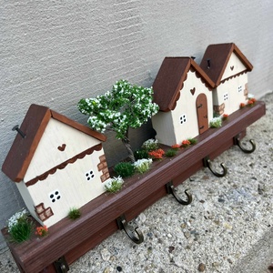 Fali kulcstartó, újrahasznosított fából - otthon & életmód - dekoráció - fali és függő dekoráció - fali kulcstartó - Meska.hu