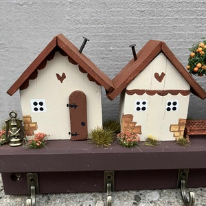 Fali kulcstartó, újrahasznosított fából - otthon & életmód - dekoráció - fali és függő dekoráció - fali kulcstartó - Meska.hu