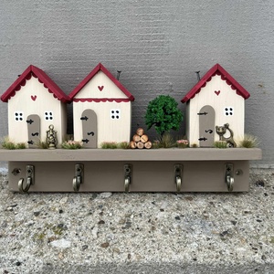 Fali kulcstartó, újrahasznosított fából - Meska.hu