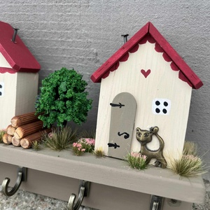 Fali kulcstartó, újrahasznosított fából - otthon & életmód - dekoráció - fali és függő dekoráció - fali kulcstartó - Meska.hu