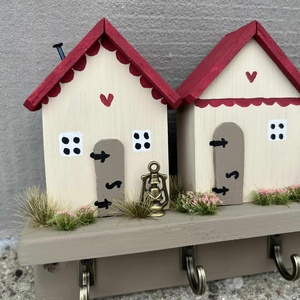 Fali kulcstartó, újrahasznosított fából - otthon & életmód - dekoráció - fali és függő dekoráció - fali kulcstartó - Meska.hu