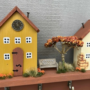 Fali kulcstartó, újrahasznosított fából - otthon & életmód - dekoráció - fali és függő dekoráció - fali kulcstartó - Meska.hu