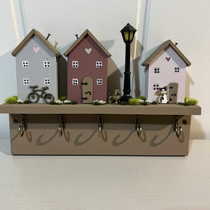 Fali kulcstartó, újrahasznosított fából - Meska.hu