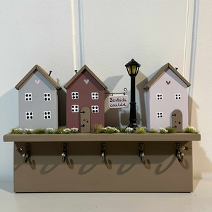 Fali kulcstartó, újrahasznosított fából - Meska.hu