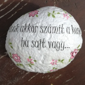 Feliratos, mintás kő, vicces szöveggel, transzferálva. :-) - otthon & életmód - dekoráció - asztal és polc dekoráció - kavics & kő - Meska.hu