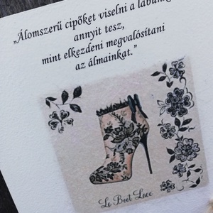 A cipőmániás kulcstartója.   :-) , Otthon & Életmód, Dekoráció, Fali és függő dekoráció, Fali kulcstartó, Decoupage, transzfer és szalvétatechnika, Festett tárgyak, MESKA