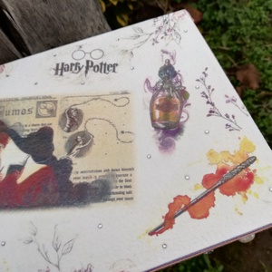 Harry Potter, 6 rekeszes ajándékátadó doboz, születésnapra. :-) - otthon & életmód - papír, írószer - ajándékozás kellékei - ajándékzsák, csomagolás - Meska.hu