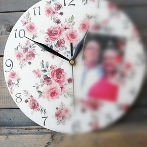 Fényképes falióra, egyedi virág mintákkal :-), Otthon & Életmód, Dekoráció, Fali és függő dekoráció, Falióra & óra, Decoupage, transzfer és szalvétatechnika, Festett tárgyak, MESKA