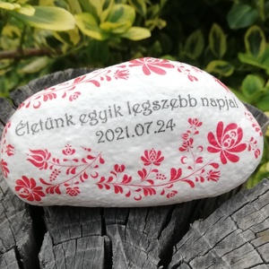 Matyó mintás feliratos kő, esküvőre.  :-), Otthon & Életmód, Dekoráció, Asztal és polc dekoráció, Kavics & Kő, Decoupage, transzfer és szalvétatechnika, Festett tárgyak, MESKA