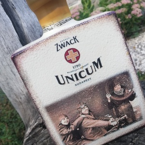 Unicum újragondolva. Esküvőre, házassági évfordulóra, egyedi mintával, felirattal, fotóval. :-) - esküvő - emlék & ajándék - szülőköszöntő ajándék - Meska.hu