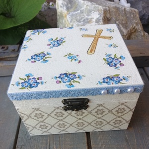 Ballagási emlékdoboz, egyedi mintákkal, felirattal, köszönő-kövekkel.   :-), Otthon & Életmód, Dekoráció, Asztal és polc dekoráció, Díszdoboz, Decoupage, transzfer és szalvétatechnika, Festett tárgyak, MESKA