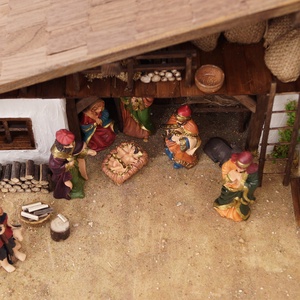 Betlehemi jászol L  Kézzel készített fa betlehem LED világítással - karácsony - karácsonyi lakásdekoráció - karácsonyi lakásdíszek - Meska.hu