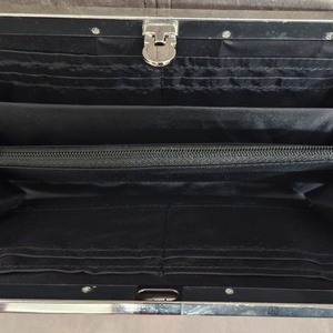 Fém keretes pénztárca - táska & tok - pénztárca & más tok - kártyatartó & irattartó - Meska.hu