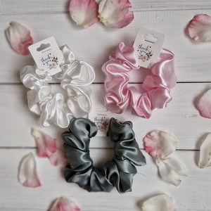 Lánybúcsús köszönő scrunchie barátnős - Meska.hu