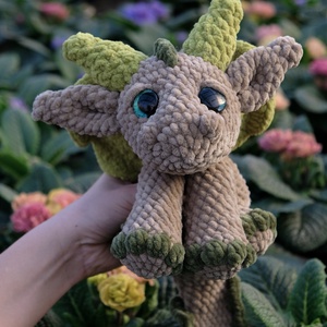 Horgolt zöld sárkány - Meska.hu