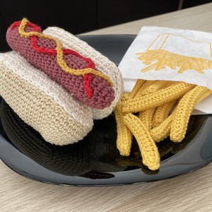 Horgolt hotdog és sült krumpli, Játék & Sport, Gyerekkonyha, Játék ételek, Horgolás, MESKA
