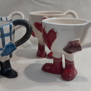 Karácsonyi szíves-lábas bögre - otthon & életmód - konyhafelszerelés, tálalás - tálalás - bögre & csésze - Meska.hu