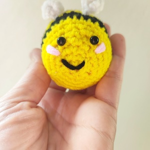 Horgolt, vidám méhecske - játék & sport - plüssállat & játékfigura - méhecske - Meska.hu