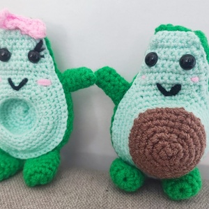 Szerelmes horgolt avokádó pár, Játék & Sport, Plüssállat & Játékfigura, Más figura, , Nagyon vagány, nagyon egyedi, nagyon mókás. Így tudnám a legjobban jellemezni a szerelmes avokádóim..., MESKA