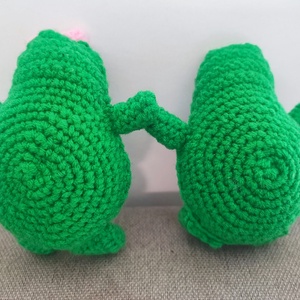 Szerelmes horgolt avokádó pár - játék & sport - plüssállat & játékfigura - más figura - Meska.hu