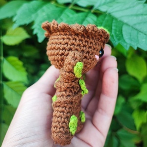 Horgolt baby Groot - játék & sport - plüssállat & játékfigura - más figura - Meska.hu