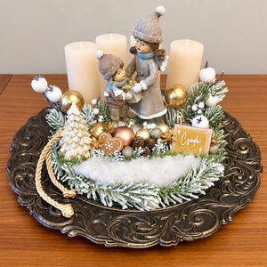 Ünnepi adventi tál rusztikus gyertyákkal, anya-lánya szobrocskával- Egy csipetnyi karácsonyi csoda - karácsony - adventi díszek - adventi koszorú - Meska.hu