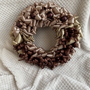  Édes karamell koszorú, Karácsony, Adventi díszek, Adventi ajtódísz, Mindenmás, MESKA