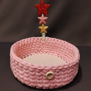 Rózsaszín horgolt kosár karácsonyi díszítéssel , Táska & Tok, Kosár, Horgolás, MESKA
