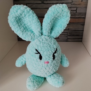 Horgolt húsvéti tojásnyuszi világos türkiz , Ünnepi díszek, dekorációk, Húsvéti díszek és dekorációk, Húsvéti asztaldíszek, Horgolás, MESKA