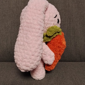 Horgolt húsvéti nyuszi répával rózsaszín  - játék & sport - plüssállat & játékfigura - nyuszi - Meska.hu