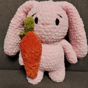 Horgolt húsvéti nyuszi répával rózsaszín , Játék & Sport, Plüssállat & Játékfigura, Nyuszi, Horgolás, MESKA