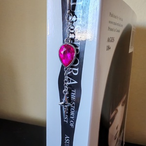 Könyvjelző - Ezüst és magenta szín - könyv & zene - könyvjelző - Meska.hu