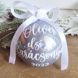 karácsonyi üveg gömb feliratozva, 7cm, választható gömb, név és masni szín, névvel vagy szöveggel - Meska.hu