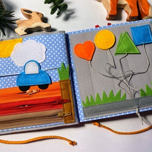 Montessori matatókönyv, csendeskönyv 6 oldallal, fejlesztőkönyv, matatókönyv 1 éves kortól, egyedi ajándék gyerekeknek - játék & sport - textilkönyv & babakönyv - Meska.hu