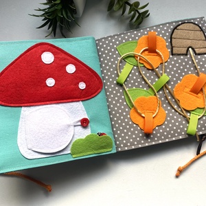 Csendeskönyv 6 oldallal, fejlesztőkönyv, matatókönyv 1 éves kortól, egyedi ajándék gyerekeknek, Játék & Sport, Textilkönyv & Babakönyv, Varrás, MESKA