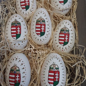 Csipkézett, festett libatojás - Meska.hu