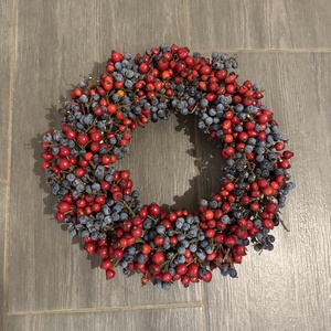 Csipkebogyó koszorú /ajtódísz - karácsony - adventi díszek - adventi gyertyadíszek és koszorúdíszek - Meska.hu