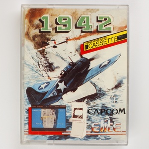 1942 � Commodore 64/128 � kazettás játékprogram, Művészet, Bakelit lemezek & kazetták, , MESKA