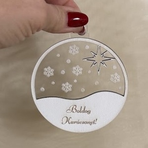 Hópihés karácsonyfadísz fából és plexiből kézzel festve - karácsony - karácsonyi lakásdekoráció - karácsonyfadíszek - Meska.hu