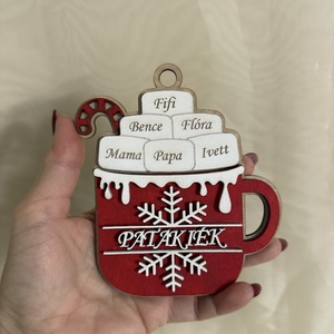 Bögrés családi karácsonyfadísz fából kézzel festve - karácsony - karácsonyi lakásdekoráció - karácsonyfadíszek - Meska.hu