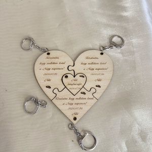Puzzle szív kulcstartó szett � lánybúcsú ajándék koszorúslányoknak - Meska.hu