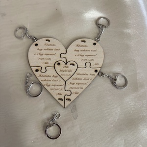 Puzzle szív kulcstartó szett � lánybúcsú ajándék koszorúslányoknak - esküvő - lánybúcsú - Meska.hu