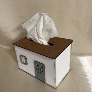 Kézzel festett fa zsebkendőtartó házikó � egyedi, dekoratív és praktikus lakásdísz - Meska.hu