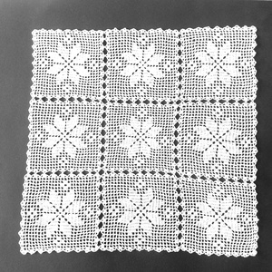 AKCIÓ! Négyzet alakú csillagos horgolt terítő  -  - Meska.hu